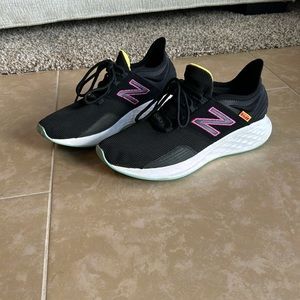 New balance woman’s size 8 shoes